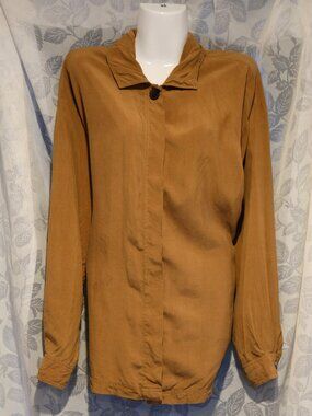 Silk Club 100% Silk Tan Button Down Blouse Shirt Shell Buttons Minimalist Size M